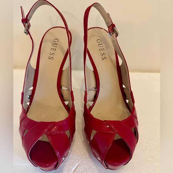 Guess Red Patent LeatherPlatform Slingback Clog Heel Sz 7.5 - Picture 3 of 10